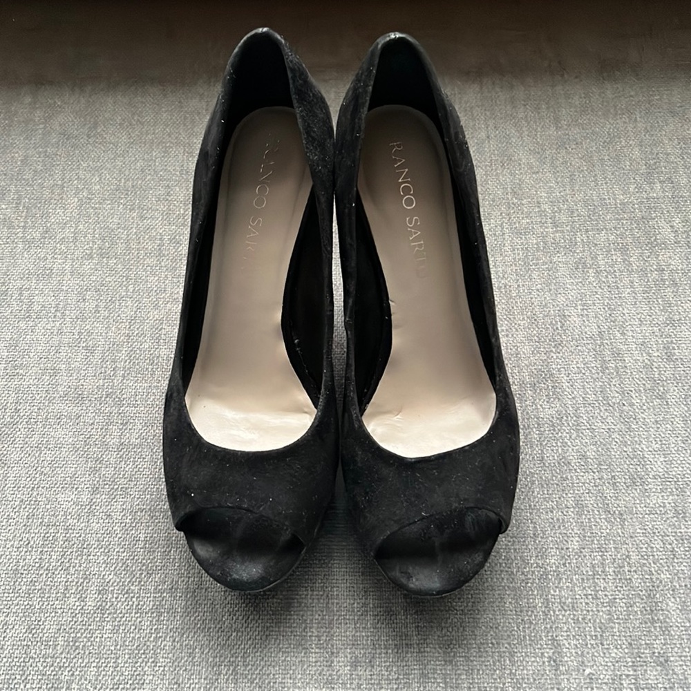 Franco Sarto - black suede snake skin wedges - slightly used